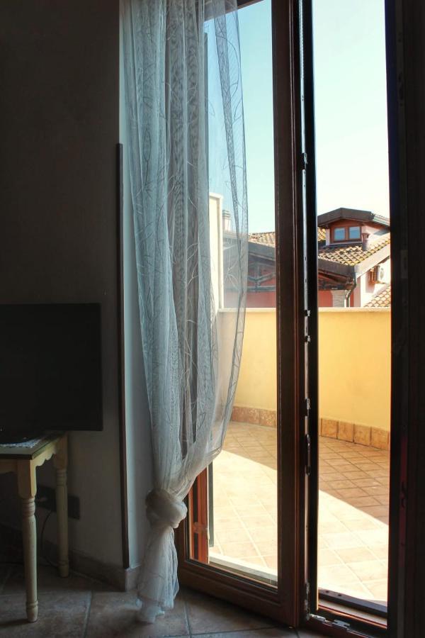 Apartamento Miriale House Aeroporto Fiumicino Exterior foto