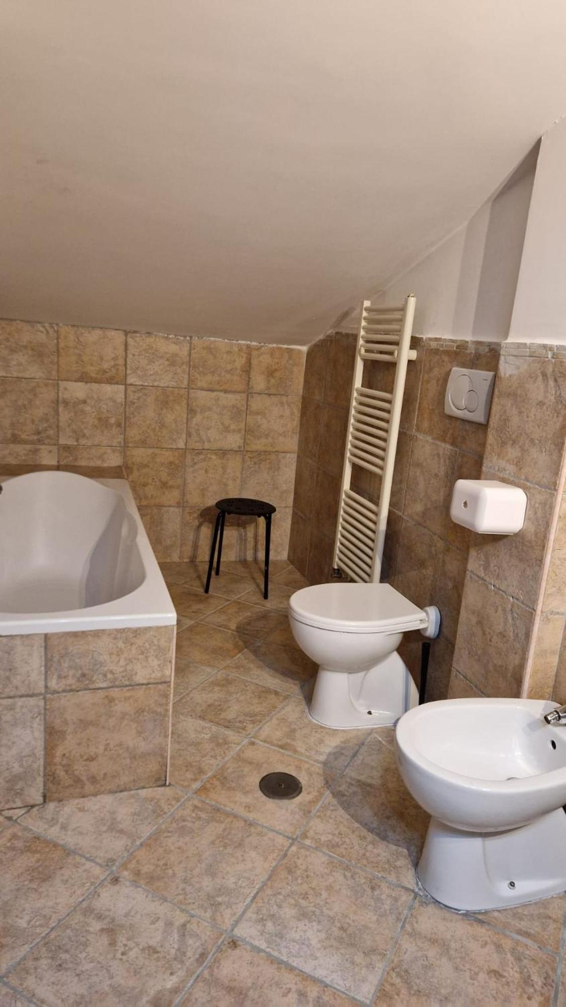 Apartamento Miriale House Aeroporto Fiumicino Exterior foto